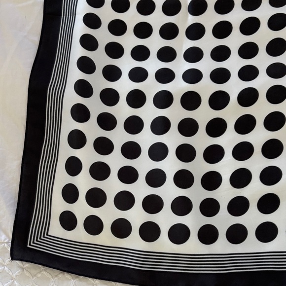 POLKA DOT SATIN HEAD SCARF - Picture 14 of 16